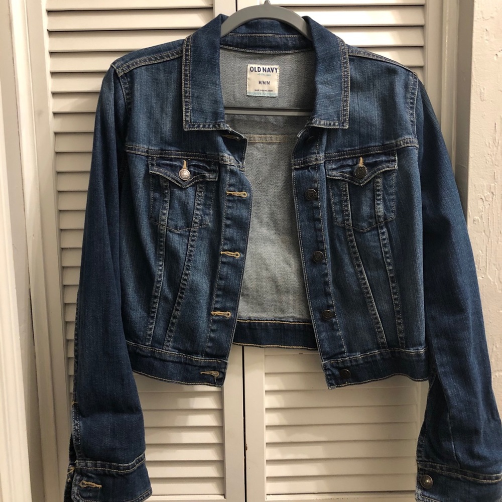 Medium wash jean jacket